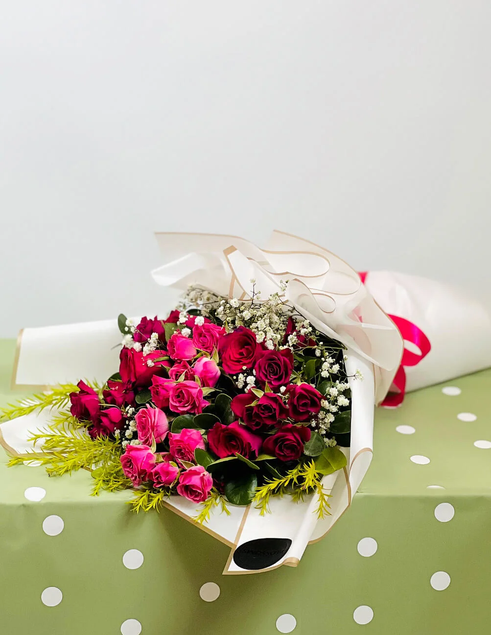 best room decor stores