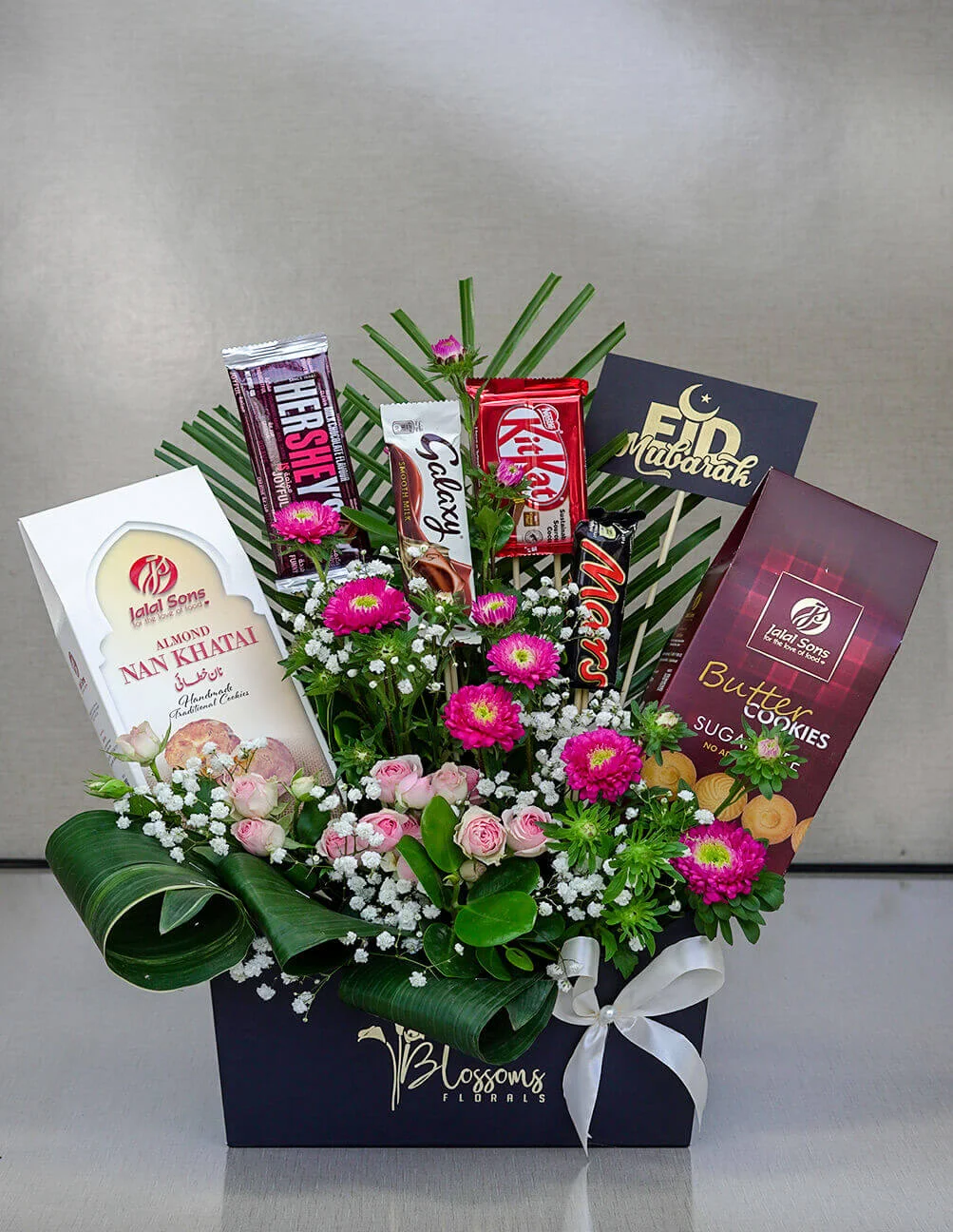 best room decor stores