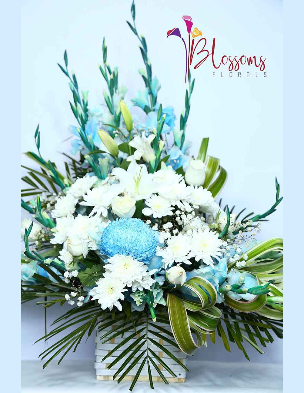 best room decor stores