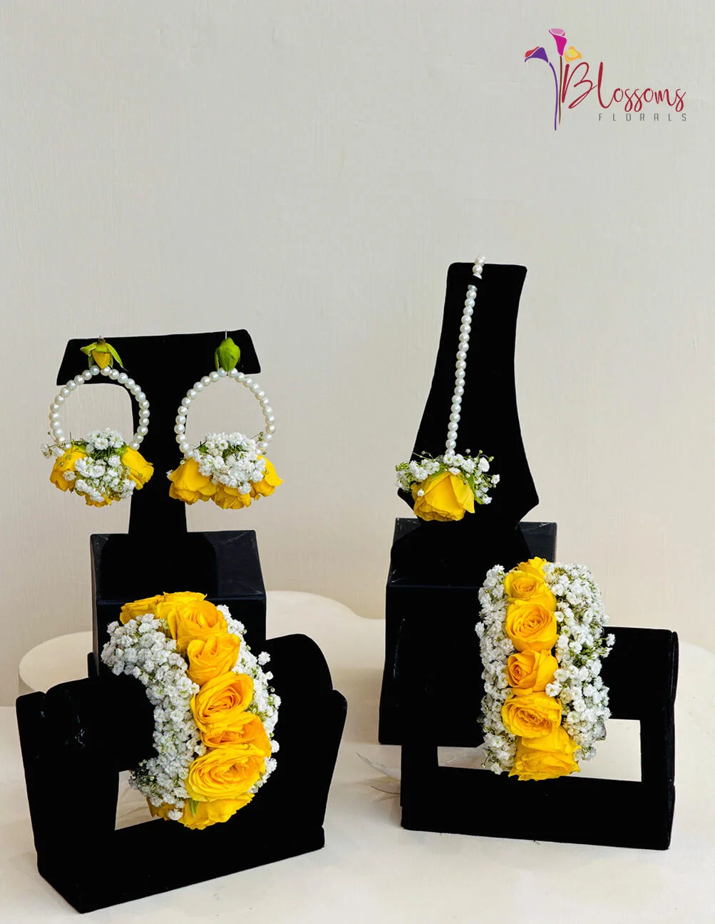 best room decor stores