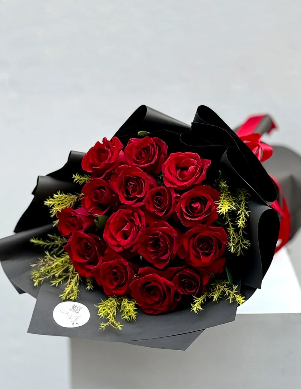 best room decor stores